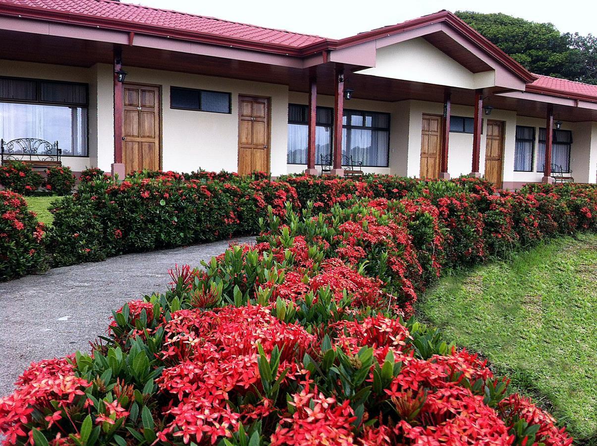 Termales Del Bosque & Hot Springs Hotel La Marina Luaran gambar