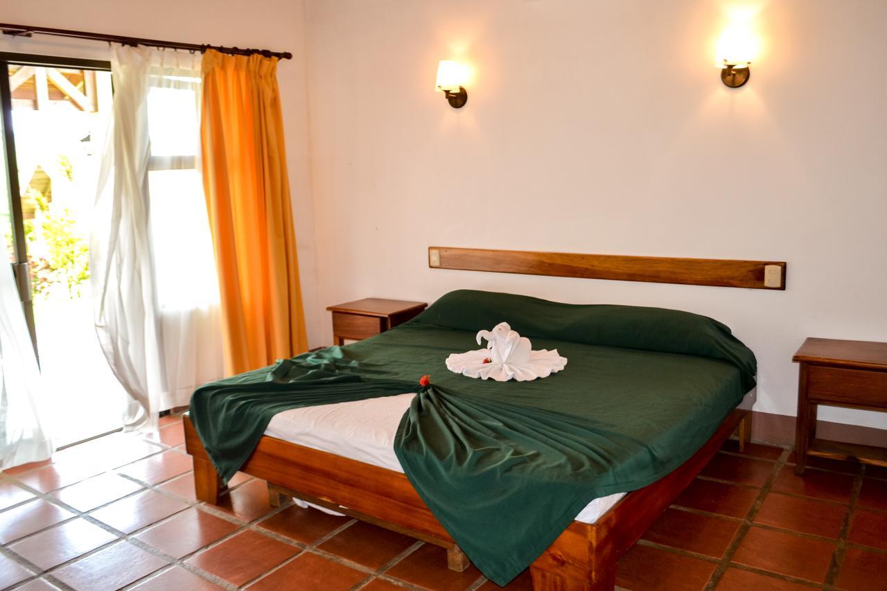 Termales Del Bosque & Hot Springs Hotel La Marina Luaran gambar