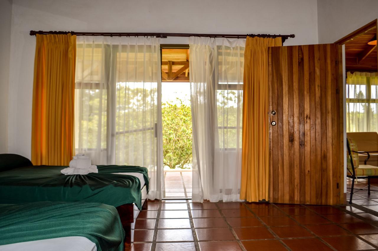 Termales Del Bosque & Hot Springs Hotel La Marina Luaran gambar